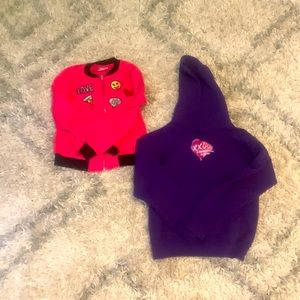Adorable Sweatshirt And Jacket!❤️❤️❤️
